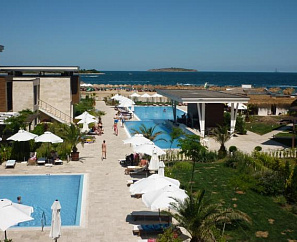 APOLONIA RESORT 4*