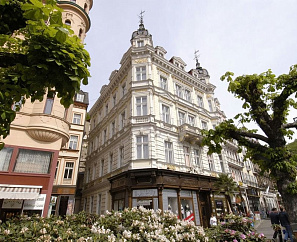 ESPLANADE