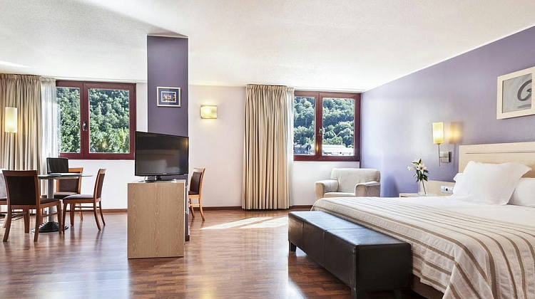Luxe Room
