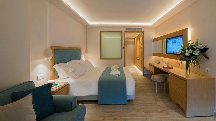 Junior Suite Front Sea View