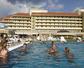 HUNGUEST HOTEL PELION