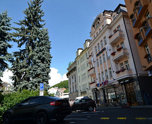 OLYMPIA KARLOVY VARY 