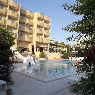 SIRIUS HOTEL 4*