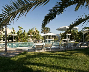 Voi Arenella Resort