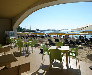 MIRAGE HOTEL