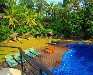 JUNGLE VILLAGE BY THAWTHISA 4* 