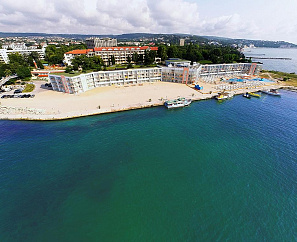 DOLPHIN MARINA