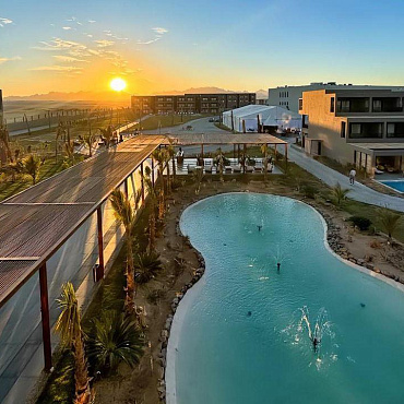 SENTIDO NAGA BAY 5*